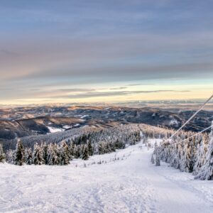 Beskydy: Pobyt na úpatí Lysé hory jen 4,6 km od ski areálu v Hotelu Ondráš z Beskyd *** s polopenzí + kulečník