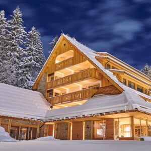 Jezersko blízko Planšarského jezera v Boutique Hotelu Vila Planinka ***** se snídaní/polopenzí + možnost sauny