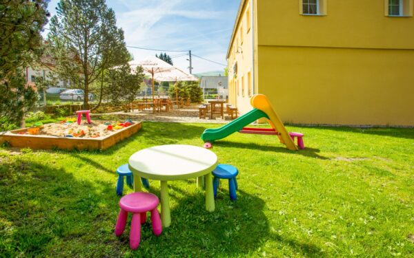 NP České Švýcarsko u hradu i rozhledny v Penzionu U Vyhlídky s výhledem na řeku a chutnou polopenzí