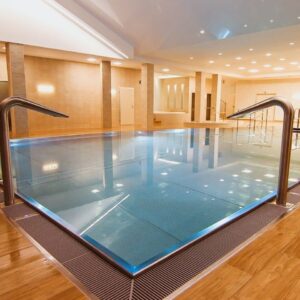 Romantika v CHKO Slavkovský les kousek od Karlových Varů v Hotelu U Zámečku *** s wellness, polopenzí a masáží