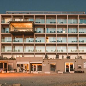 Chorvatsko přímo u pláže: Podstrana v Hotelu Split **** se snídaní nebo polopenzí a venkovním bazénem