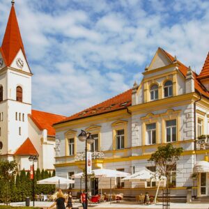 Trenčianské Teplice jen 4 minuty od lázní v Hotelu Margit *** se snídaní + welcome drink a sleva na procedury
