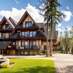 Polské Tatry: Zakopane blízko atrakcí v Hotelu Willa Pod Skocznią *** se snídaní formou bufetu + láhev vína