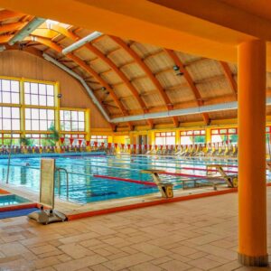Celldömölk: Vulkán Wellness Hotel **** v mobile housu s termálními lázněmi neomezeně (9 bazénů + 4 sauny)
