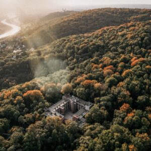 Wolský les jen 6 km od hradu Wawel a 9 km od Krakova: Forest Hotel *** s polopenzí a slevou na zoo a aquapark