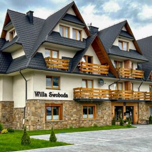 Polské Tatry: Zakopané ve Wille Svoboda se snídaní a venkovním SPA domkem (2 vířivky, 2 sauny) neomezeně