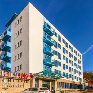 Karlovy Vary v blízkosti kolonád i lázní v Hotelu Marttel *** se snídaní a vstupenkou do dvou muzeí + sleva