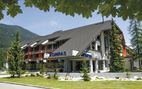 Slovinsko u Triglavského národního parku v Hotelu Kompas **** s polopenzí, bazény a animacemi pro děti + slevy