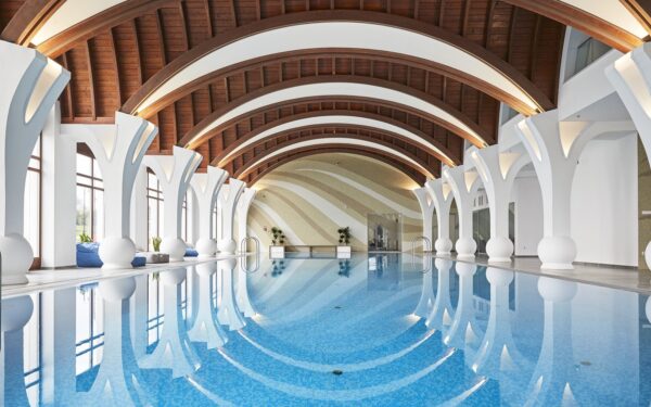 Maďarsko v Hotelu Pancho **** s polopenzí a neomezeným wellness (bazén, vířivka, sauny) + láhev šampaňského