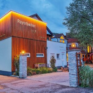 Rakouské Alpy v blízkosti přírody i zámku v Hotelu Payerbacherhof ***+  s polopenzí, wellness a zapůjčením kol