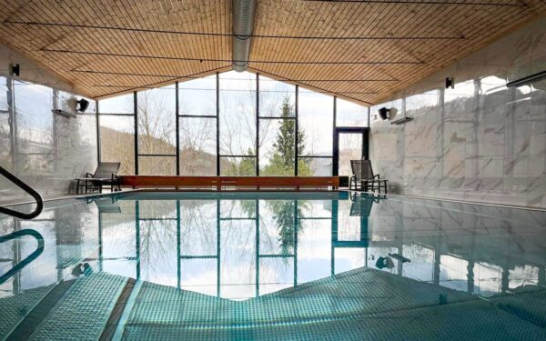 Špindlerův Mlýn: Wellness Hotel Astra **** s polopenzí, krytým bazénem a saunami + jízdenky na lanovky