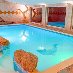Vysočina: Hotel Podlesí *** u Pohádkové vesničky s polopenzí a bazénem + poukaz na vstup do wellness/aktivitu