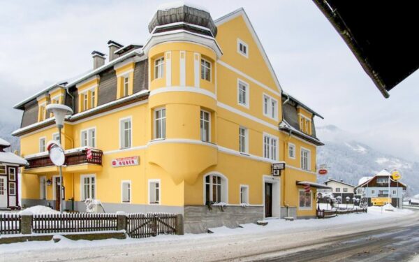 Rakousko: Korutany poblíž ski areálu v Hotelu Villa Huber *** se snídaní/polopenzí + neomezený vstup do sauny