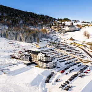 Polsko v lyžařském středisku: Králický Sněžník v Czarna Perła Sun&Snow se snídaní a wellness (bazény, sauna)