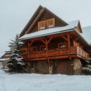 Nízké Tatry blízko ski areálů v Penzionu Schweintaal se snídaní či polopenzí a wellness + sladké občerstvení