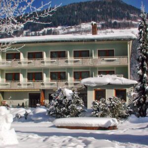 Korutany blízko skiareálu Bad Kleinkirchheim: Hotel Klamberghof *** s polopenzí a vstupem do několika wellness