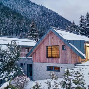 Nízké Tatry u ski areálů v moderních BudinSKI Apartmánech & Wellness s privátní vířivkou a saunou každý den