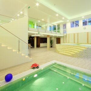 Balaton pár kroků od břehu: Hotel Margaréta **** s polopenzí a neomezeným wellness (bazény, sauny, vířivky)