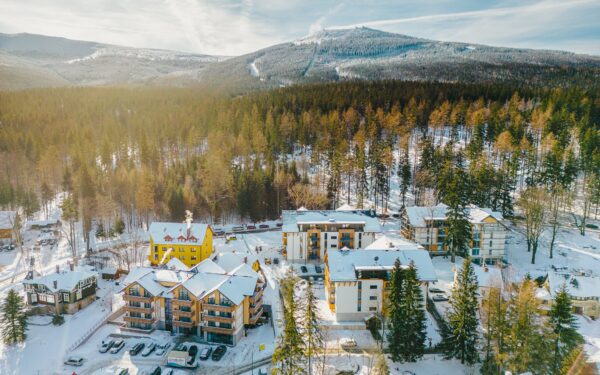 Szklarska Poręba u ski areálů v apartmánu se saunou: Rezydencja Aqua se snídaní a wellness + solná jeskyně