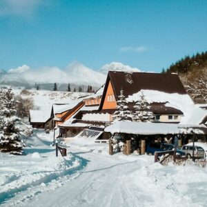 Vysoké Tatry nedaleko skiareálů v Hotelu Sipox *** s polopenzí a neomezeným wellness (bazén, vířivka, 2 sauny)