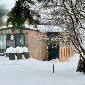 Liptov: Nevšední pobyt v Bungalov & Tinyhouse na liptovskom vidieku se snídaňovým košíkem + finská sauna