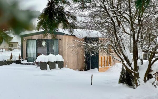Liptov: Nevšední pobyt v Bungalov & Tinyhouse na liptovskom vidieku se snídaňovým košíkem + finská sauna