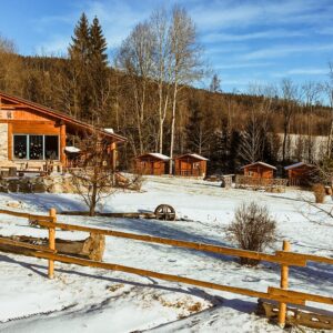 CHKO Jeseníky blízko ski areálů: Stylový pobyt na Ranči Orel *** se snídaněmi + sleva na wellness a aktivity