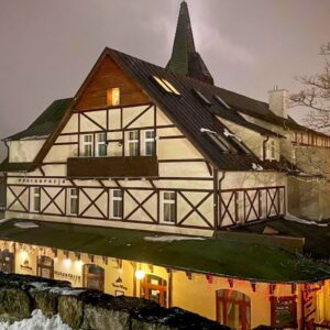 Polsko u hranic: Krkonoše u Sněžky a ski areálu v Hotelu Tarasy Wang *** s polopenzí a každodenním wellness
