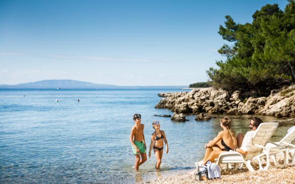 Dovolená na Rabu: San Marino Resort - Lopar Hotel *** jen 100 m od pláže s polopenzí a zábavným programem