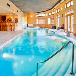 Liptov u Vysokých a Nízkých Tater: Sojka Resort *** s polopenzí, bazény, 4 druhy saun a Liptov Region Card
