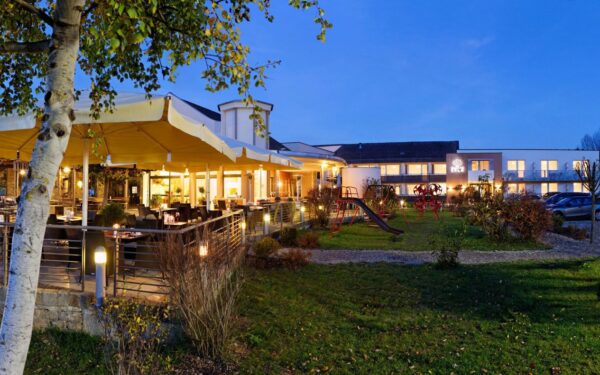 Štýrsko u jezera v Boutique Hotelu Erla **** se snídaní, vstupem do 3 termálních lázní a wellness se saunami