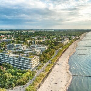 Polsko: Baltské moře v Dune Beach Resortu s polopenzí a luxusním wellness + welcome drink a animační program