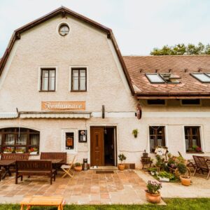 Dovolená v Krkonošském národním parku v Penzionu Vápenka *** s polopenzí, saunou a vířivkou + herna pro děti