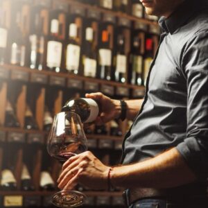 Jižní Morava u Znojma a rakouských hranic: Penzion Šatovské Lípy se snídaní či polopenzí a degustací + drink