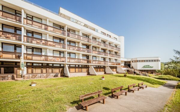 Luhačovice v oblíbeném Hotelu Adamantino *** s neomezeným wellness, ozdravným programem a bohatou plnou penzí