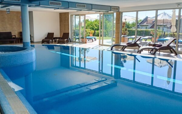 Balaton: Poloostrov Tihany v Echo Residence Hotelu *** se snídaní nebo polopenzí a neomezeným wellness + sleva