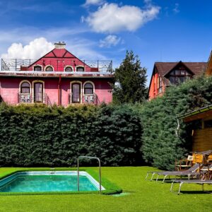 Pobyt v Egeru v Hotelu Szent István *** s polopenzí a neomezeným wellness + welcome drink, vyžití a sleva