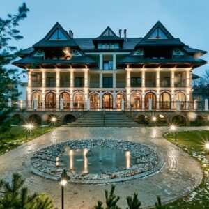 Polské Tatry blízko termálů: Zakopane v Hotelu Logos *** se snídaní/polopenzí a neomezeným wellness se saunami
