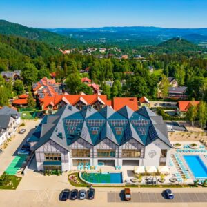 Pobyt v polských Krkonoších: Karpacz v Artus Resortu *** s polopenzí, 2 bazény, 4 saunami a masáží + fitness