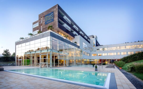Relaxační pobyt blízko Štýrského Hradce: Spa Resort Styria ****s s polopenzí a luxusním termálním wellness