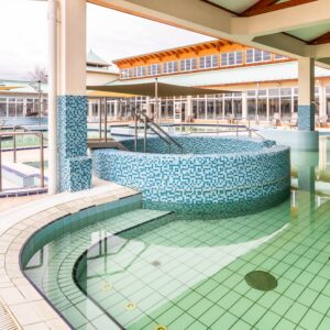 Mosonmagyaróvár: 4* Aquasol Resort s polopenzí a neomezeným vstupem do termálů (přímo propojen) + bazén, sauny
