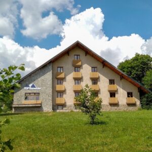 Dovolená v Krkonoších blízko atrakcí: ProFamily Hotel Top Benecko *** se snídaní/polopenzí + privátní wellness