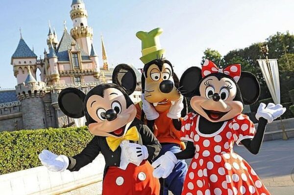 Paříž a Disneyland - letecké víkendy