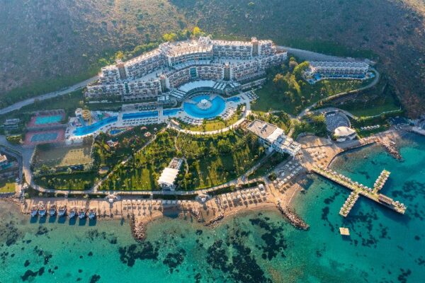 Kefaluka Resort & SPA