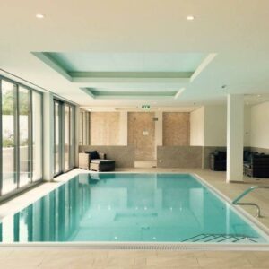 Timmendorfer Strand: Dovolená u Baltského moře v Romantik Hotelu Fuchsbau ****+ se snídaní a obřím wellness