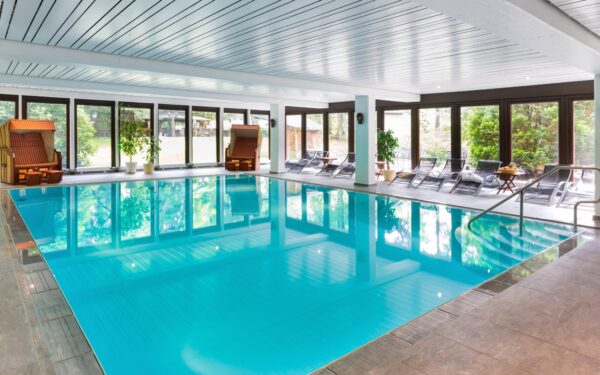 Německo: Lüneburské vřesoviště blízko atrakcí v Hotelu zur Heidschnucke **** s polopenzí a wellness + minigolf