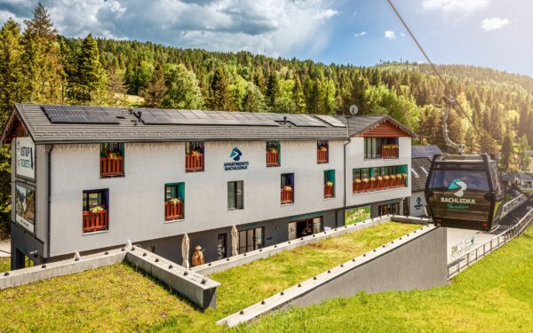 Spišská Magura a Belianské Tatry blízko stezky korunami stromů v moderních Apartmánech Bachledka + snídaně