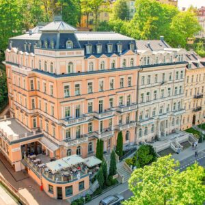 Odpočinkový pobyt v Karlových Varech v Humboldt Park Hotelu & Spa **** s polopenzí, wellness a procedurami