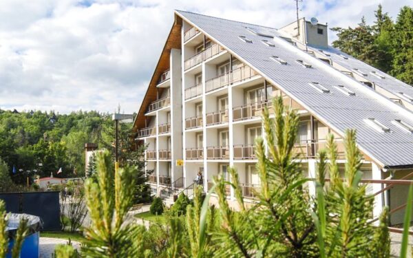 Bílé Karpaty: Pobyt v kraji Žítkovských bohyň v Hotelu Radějov **** s polopenzí, degustací vín a wellness