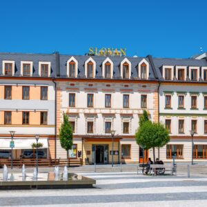 Jeseníky: Pobyt v oceňovaném Hotelu Slovan **** s polopenzí, privátním vstupem do sauny a welcome drinkem